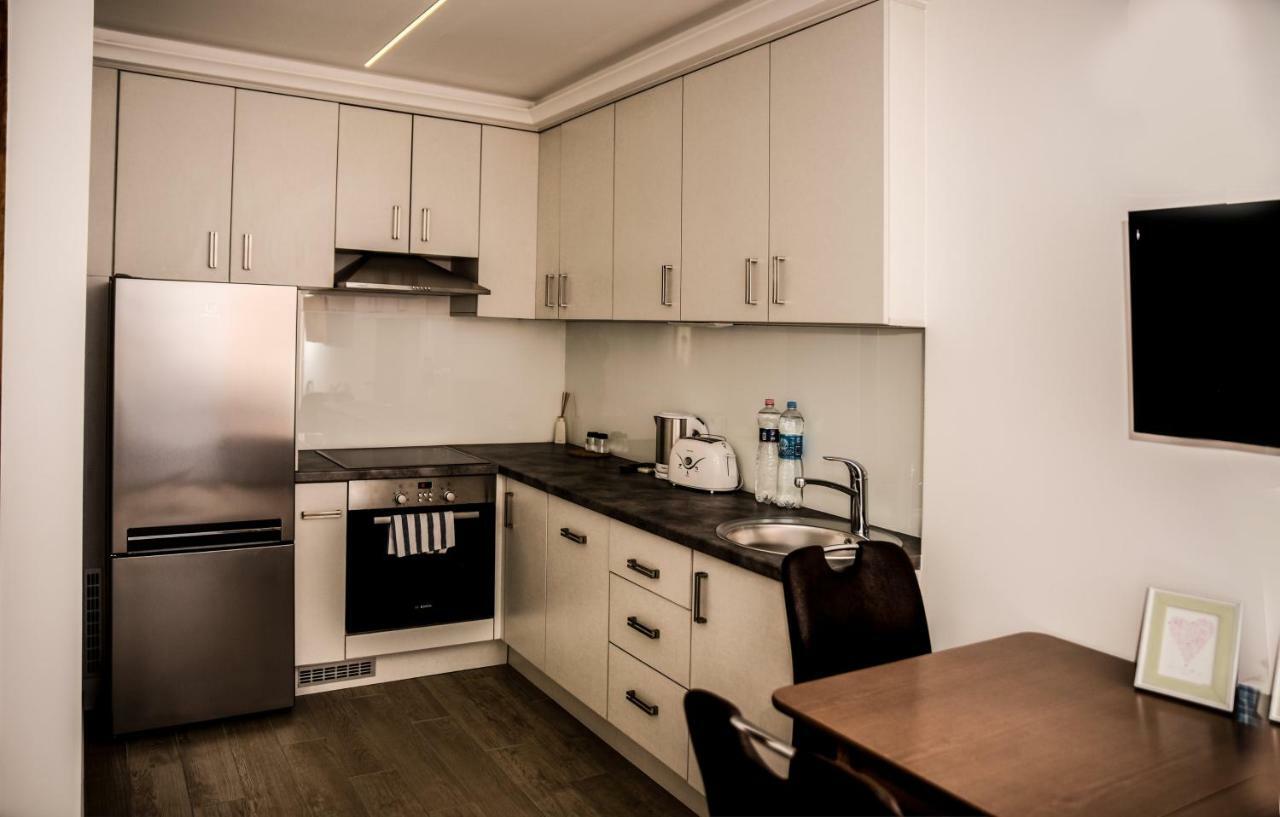 Centrum Apartman Cegled Exterior photo